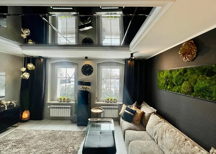 Pod Lwem كوشتيجينا