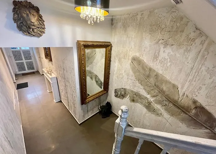 Pod Lwem شقة كوشتيجينا